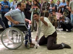 نمایش خیابانی «پروانه‌های زخمی» از شهرستان نقده.
 2
