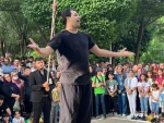 نمایش خیابانی «هفتاد شش مترنیم» از شهرستان ارومیه.
 2