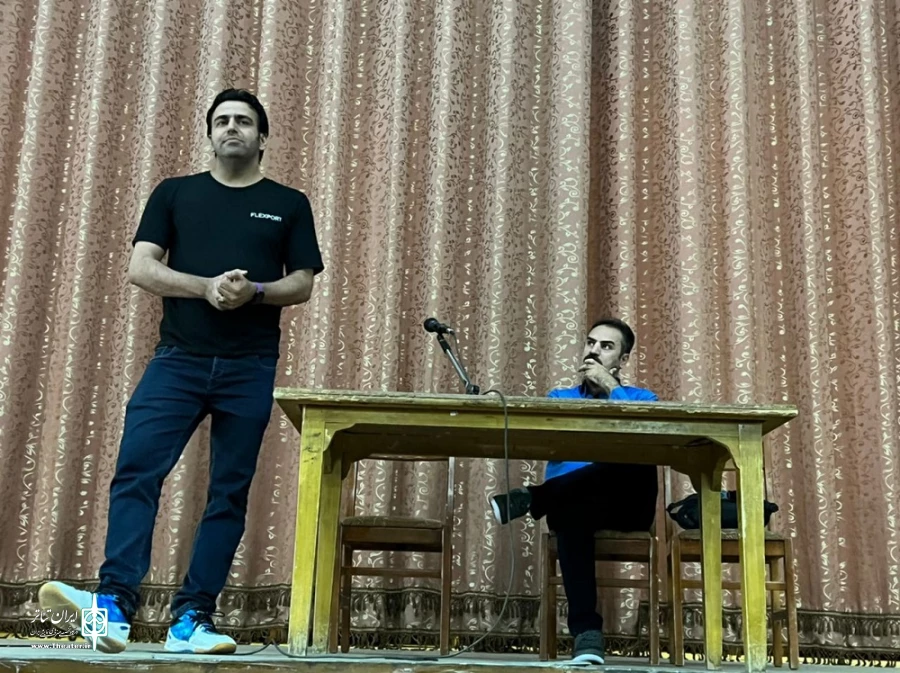 برگزاری ورکشاپ توسط پژمان شاهوردی
 2