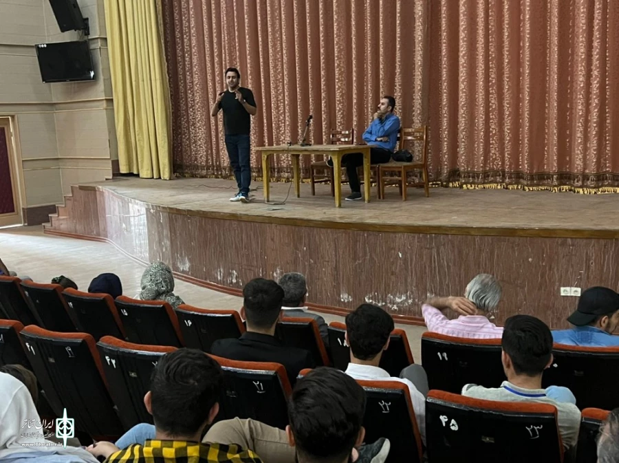 برگزاری ورکشاپ توسط پژمان شاهوردی
 2