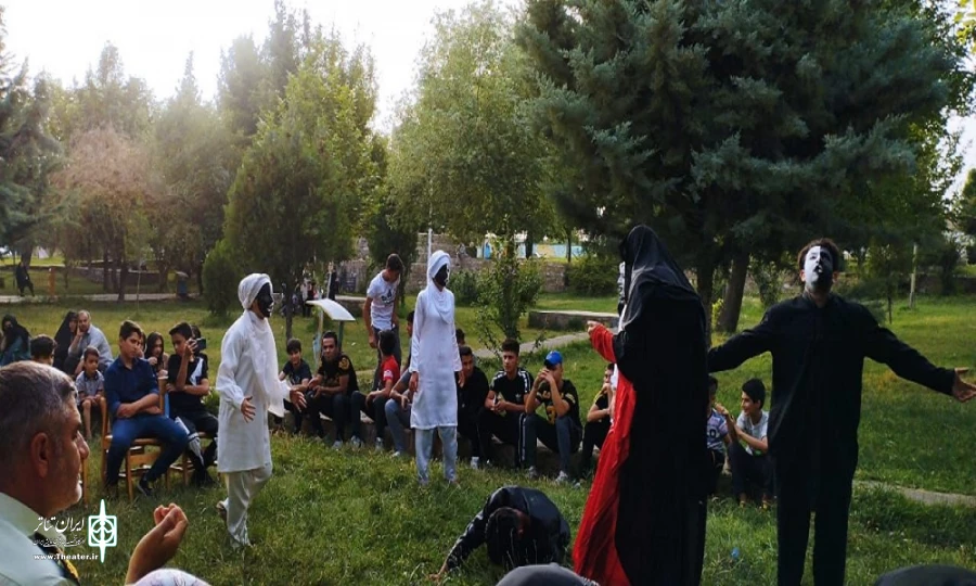 اجرای نمایش «تسخیر شدگان» در راستای مبارزه با مواد مخدر در شاهین دژ اجرا شد
 2