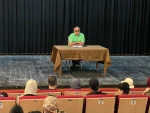برگزاری ورکشاب با عنوان تئاتر کاربردی در روز نخست جشنواره اجراهای آموزشگاه آزاد هنرهای نمایشی اهورا مهاباد.
 2
