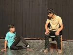 نمایش «دو‌ رفیق - دو بیچاره» پنجمین اجرای جشنواره که در روز دوم به روی صحنه رفت 
 2