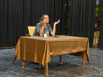  «بررسی تاریخی کارکردهای فردی و جمعی تئاتر با تاکید بر هنر بازیگری»
 2