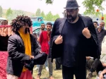 اثری از گروه نمایش ققنوس بوکان به کارگردانی نازیلا امینی.
 2