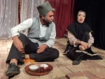 نمایش تائه با استقبال مخاطبان در دو نوبت تمدید شد. 9
