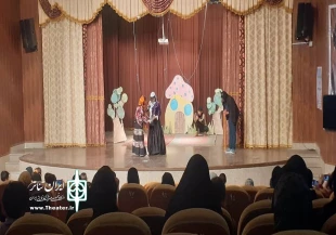 نمایش عروسکی «آقا موشه و دوستان» در شوط اجرا شد
 2