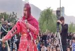 اجرای نمایش خیابانی «کبوتران» در ماکو اجرا شد .
 2