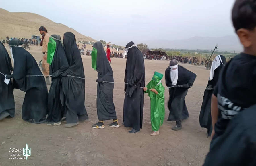 نمایش تغزیه «غروب خورشید کربلا» به اجرا در آمد
 2