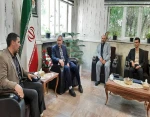 برای برگزاری جشنواره استانی تئاتر طنز قیزیل جام همه پای کار هستند
 2