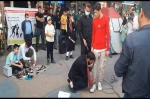 نمایش خیابانی «سوز یک ترانه» در سلماس اجرا  شد.
 2