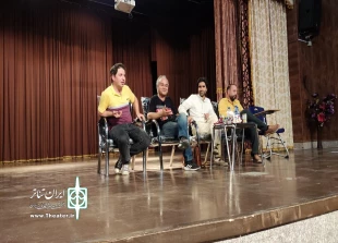 نشست اعضا هیات رئیسه انجمن هنرهاری نمایشی استان با هنرمندان شهرستان شوط 2