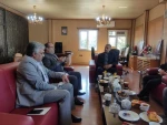 نشست مدیر عامل انجمن هنرهای نمایشی ایران با انجمن هنرهای نمایشی استان آذربایجان‌غربی و اداره کل این استان.
 2