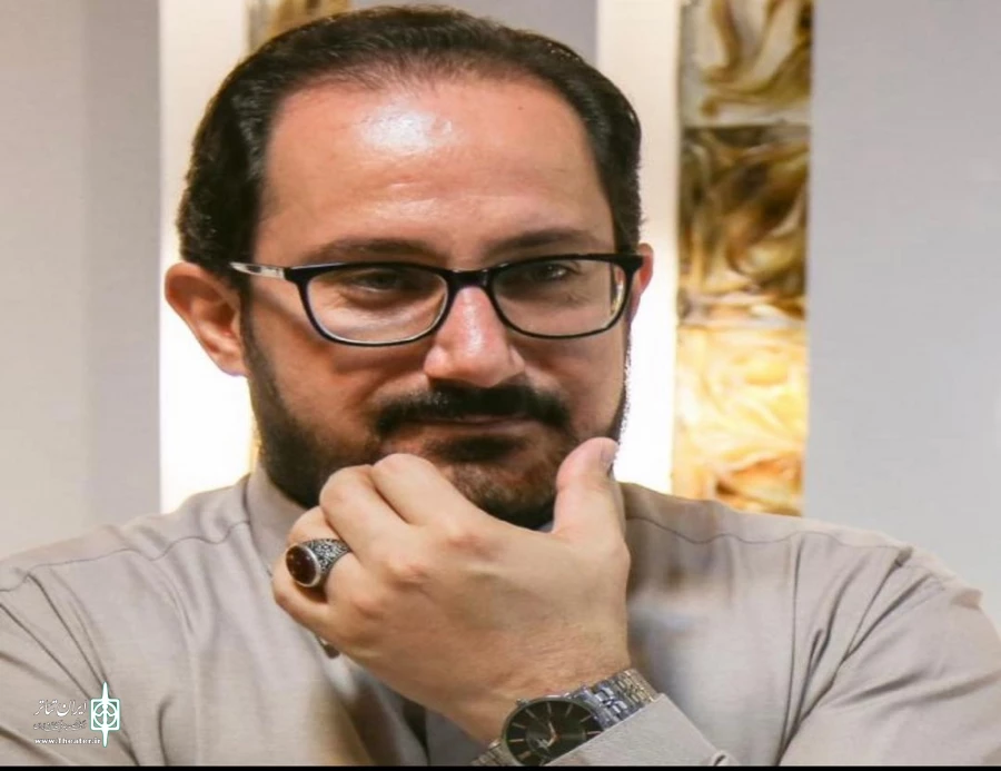 هیأت انتخاب نخستین جشنواره تئاتر طنز «قیزل جام» نقده مشخص شد.
 2