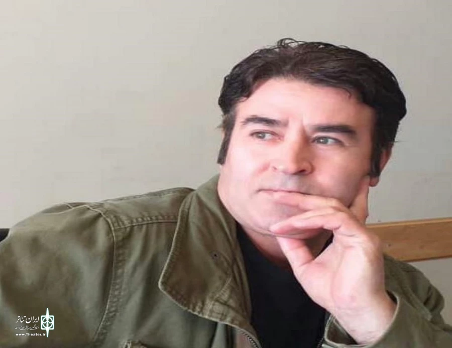 هیأت انتخاب نخستین جشنواره تئاتر طنز «قیزل جام» نقده مشخص شد.
 2