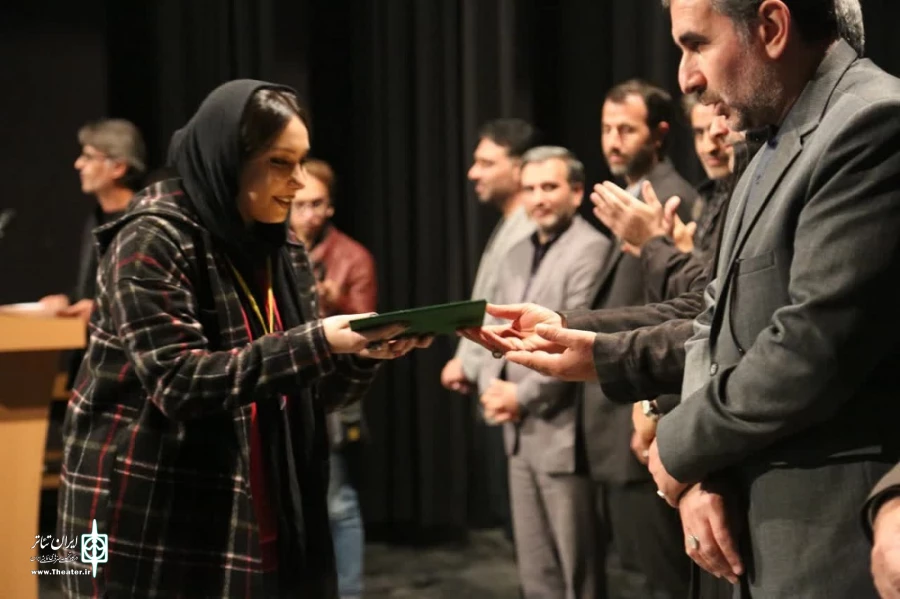 جشنواره تئاتر استان آذربایجان‌غربی برگزیدگان خود را شناخت
 2