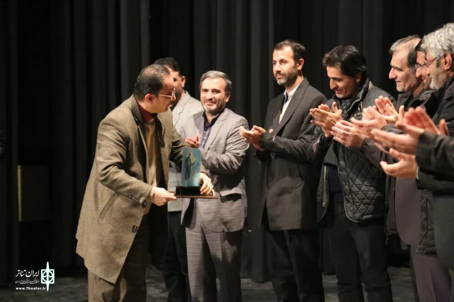 جشنواره تئاتر استان آذربایجان‌غربی برگزیدگان خود را شناخت
 2