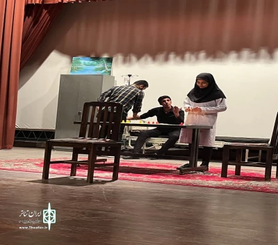 در آمفی تئاتر شهرستان اداره ارشاد

نمایش «برزخ» در شهرستان چایپاره به روی صحنه رفت