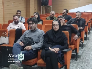 نشست جمعی از فعالین و کارگردانان تئاتر ارومیه برگزار شد. 3