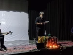 نمایشنامه فقط آسمان میداند  در ارومیه خوانش شد 3