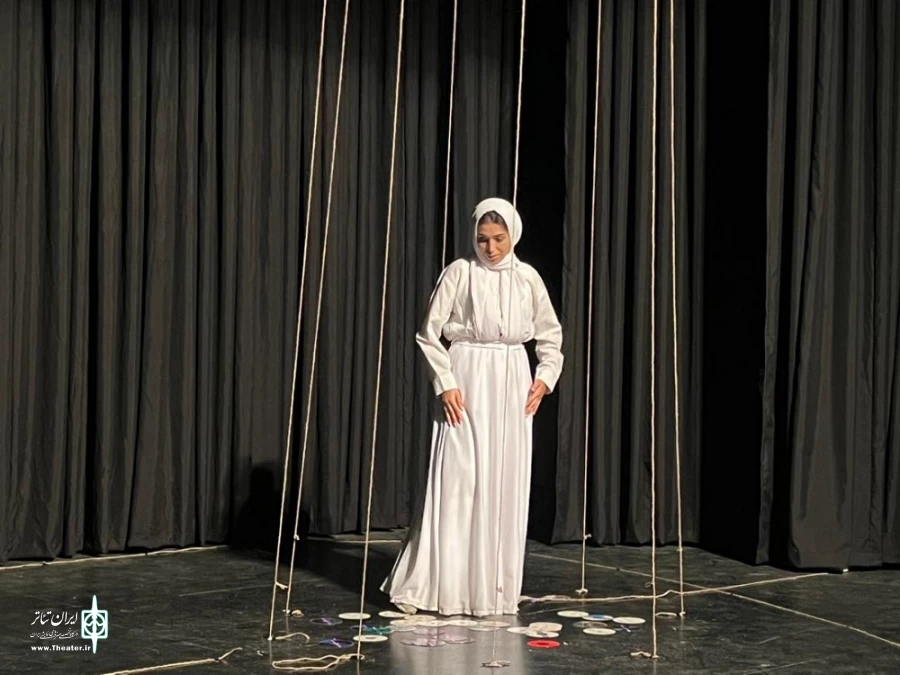 آثار منتخب چهارمین جشنواره مونودرام «ژیوار» شهرستان مهاباد مشخص شد
 2