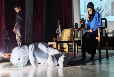 نمایش «سگ‌ها و جاده‌ها» در شهرستان ماکو اجرا شد