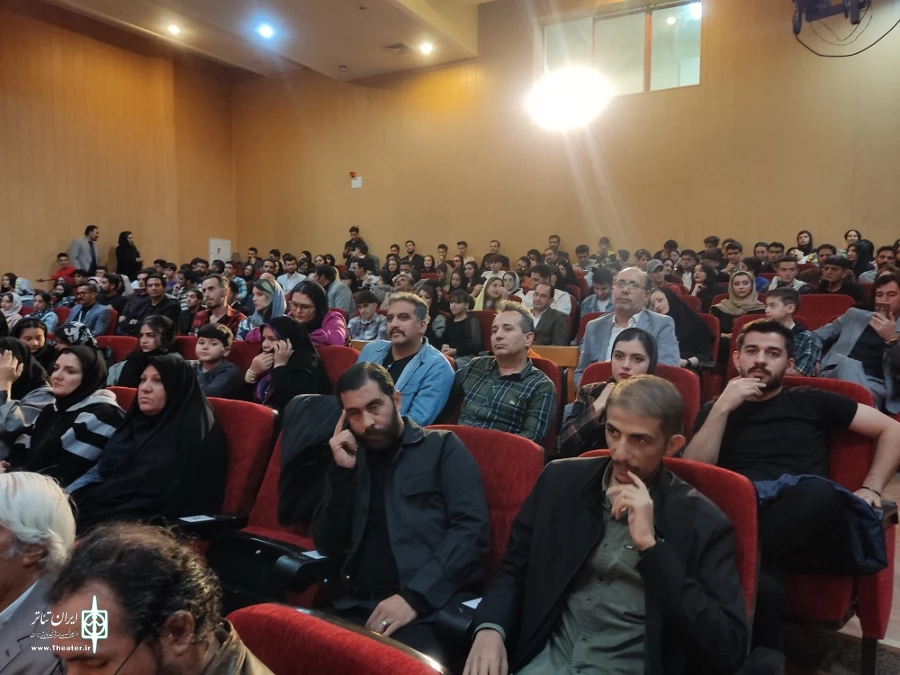 آیین اختتامیه دومین جشنواره طنز قیزیل جام نقده برگزار شد  13