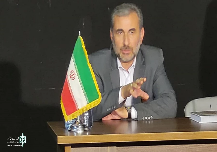 نشست صمیمی هنرمندان تئاتر میاندواب با مدیر کل اداره کل فرهنگ و ارشاد اسلامی  3