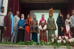 نمایش عروسکی «آشیق» در میان استقبال کودکان و نوجوانان به روی صحنه رفت
 2