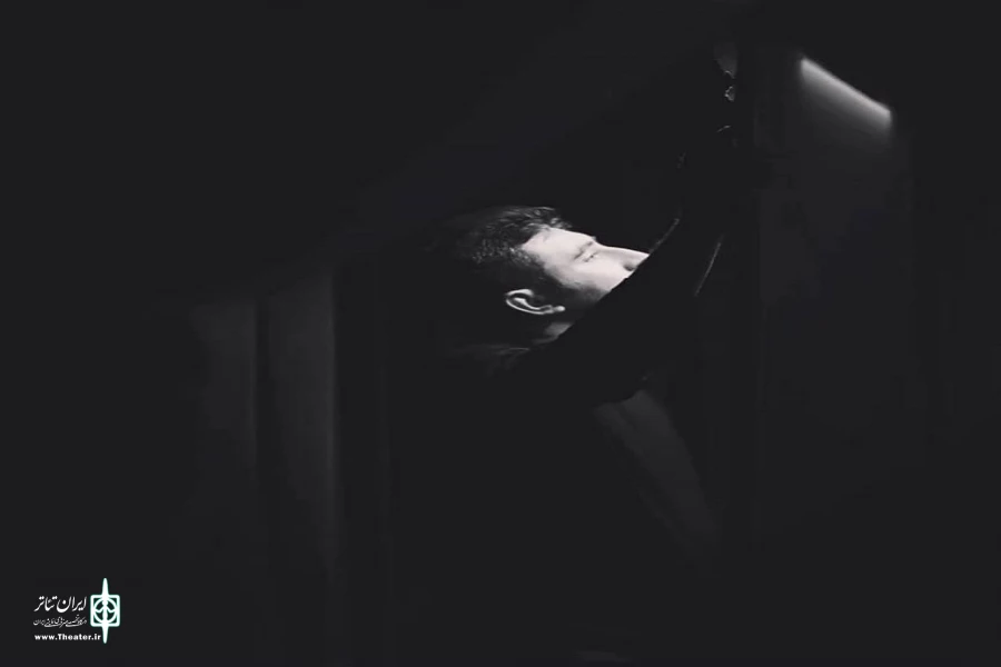 نمایش « ضیافت جبر در زیر زمین » در  شهرستان شوط  به روی صحنه رفت . 3