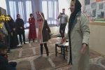 نمایش « نقلی و کتاب » در مدارس کم برخوردار و روستایی شهرستان نقده اجرا شد. 2