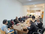 نشست جمعی از پیشکسوتان و هنرمندان تئاتر مهاباد
 2