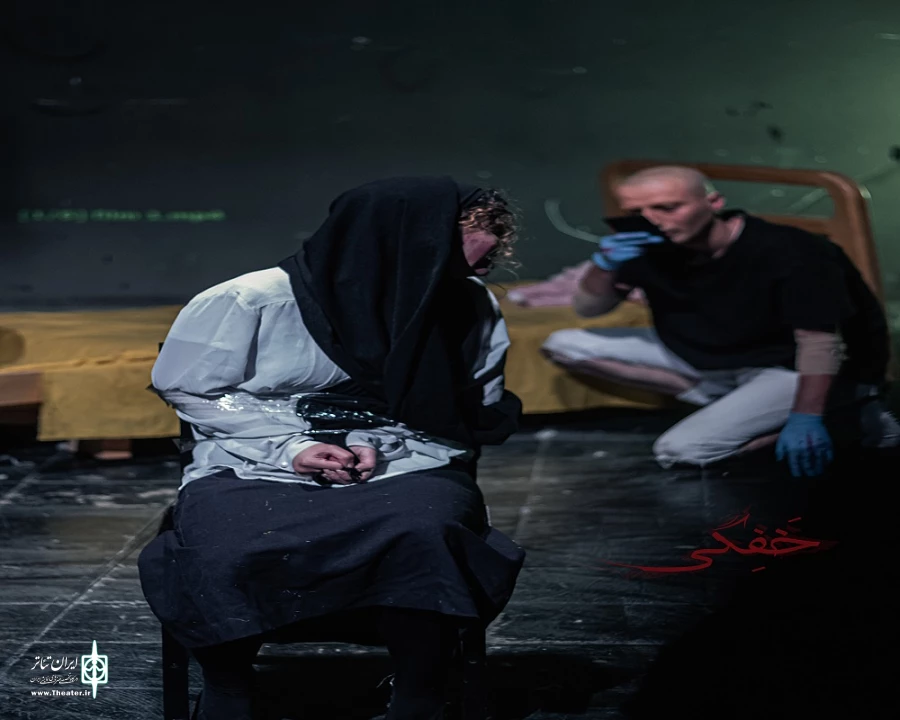 نمایش « خفگی  » در ارومیه به روی صحنه رفت  3