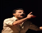 نمایش «آمپول هوا » در نقده به اجرا در آمد. 5