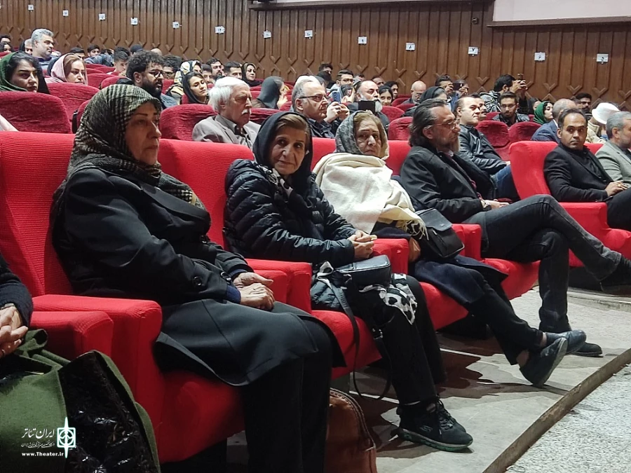 سی و ششمین حشنواره تئاتر استان آذربایجان‌‌ غربی به ایستگاه آخر رسید 7