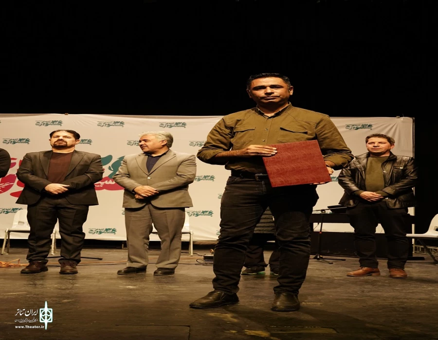 سی و ششمین حشنواره تئاتر استان آذربایجان‌‌ غربی به ایستگاه آخر رسید 15