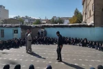 نمایش خیابانی «گێژاو - گرداب» در شهرستان سردست به اجرا در آمد.
 2