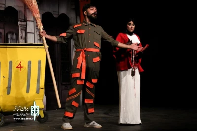 در سالن شمس اجرا شد

نمایش « مرد برهنه و مرد فراک پوش» در ارومیه روی صحنه رفت
