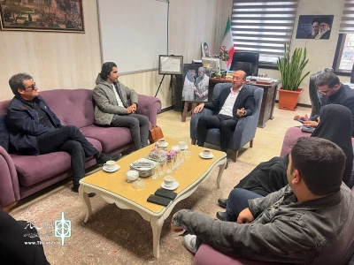 در سفر هیئت رئیسه انجمن هنرهای نمایشی استان

برگزاری نخستین جشنواره تئاتر آیینی و‌ سنتی (صحنه‌ای و‌ خیابانی) منطقه آزاد ماکو بررسی شد