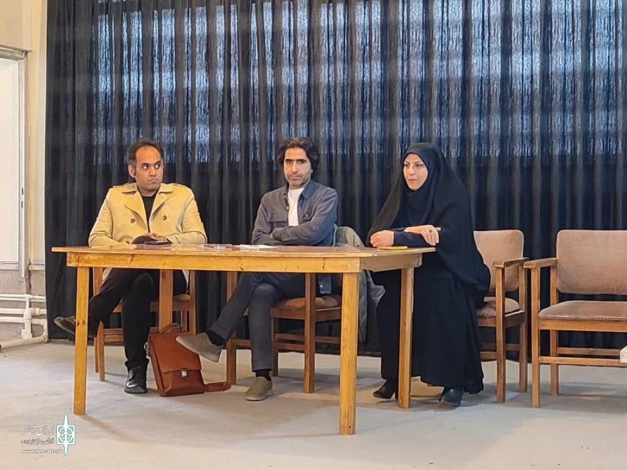 هیئت رئیسه انجمن هنرهای نمایشی استان با هنرمندان تئاتر شهرستانهای ماکو و شوط تشکیل جلسه داد.

 2