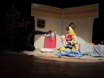 نمایش کودک و نوجوان «بیرون که ترس نداره »در نقده به اجرا درآمد. 6