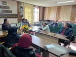 نشست مدیر عامل انجمن هنرهای نمایشی استان با هنرمندان تئاتر شهرستان سلماس برگزار شد
 2