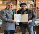 نشست مدیر عامل انجمن هنرهای نمایشی استان با هنرمندان تئاتر شهرستان اشنویه برگزار شد.
 2