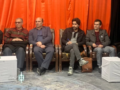در راستای سفرهای شهرستانی

نشست مدیر عامل انجمن هنرهای نمایشی استان با هنرمندان تئاتر شهرستان نقده برگزار شد