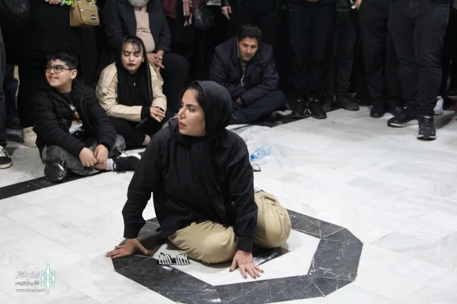 دیدار مدیر کل فرهنگ و ارشاد اسلامی استان آذربایجان غربی با کارگردان منتخب در چهل و سومین جشنواره بین‌المللی تئاتر فجر برگزار شد. 11