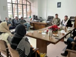 دیدار هیأت رئیسه انجمن هنرهای نمایشی استان با جمعی از هنرمندان تئاتر شهرستان خوی برگزار شد.
 2