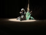 نمایش «کشتی ناخدا کریس» در شهرستان تکاب به اجرا در آمد.
 2