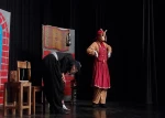 نمایش عروسکی «مام ریوی و‌ مام ئارام -عمو روباه و عمو آرام» در مهاباد به اجرا در آمد.
 2