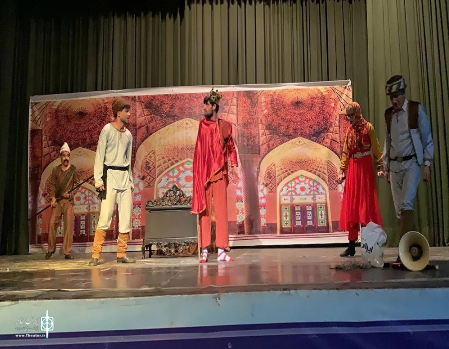 اجرای نمایش کمدی «خانعلی و جانعلی» در میاندوآب
 2
