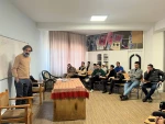 بررسی و تحلیل نمایشنامه های «کلفت‌ها» نوشته ژان ژنه و «گوریل پشمالو» نوشته یوجین اونیل در مهاباد انجام گرفت.
 2